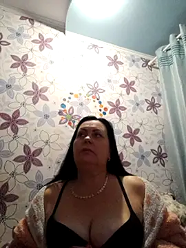 430LekaLove's Stripchat show and profile