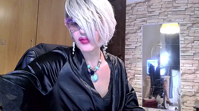 Модель: Jbisex