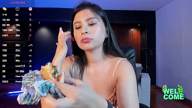 Catalina_Santhana