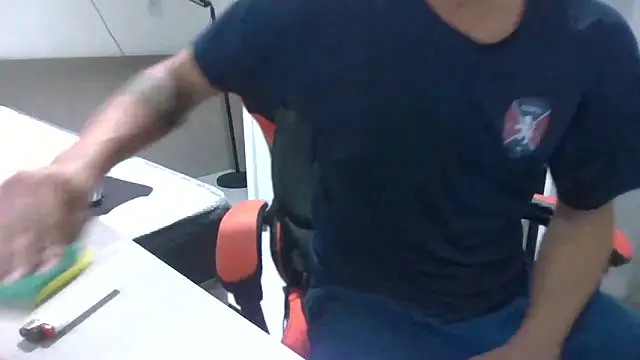 JUNINHOLEKE
