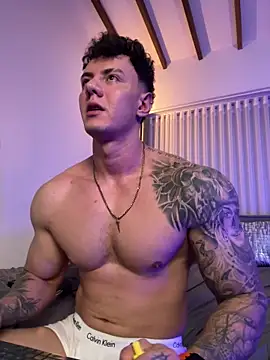 Thomas_Falcon
