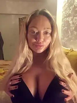 misstitmouseofficial - Misstitmouseofficial's free webcam