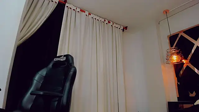 babydoll1707 - Babydoll1707's free webcam - UK Sex Cams