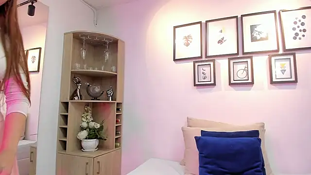 barbiemonet - BarbieMonet's free webcam