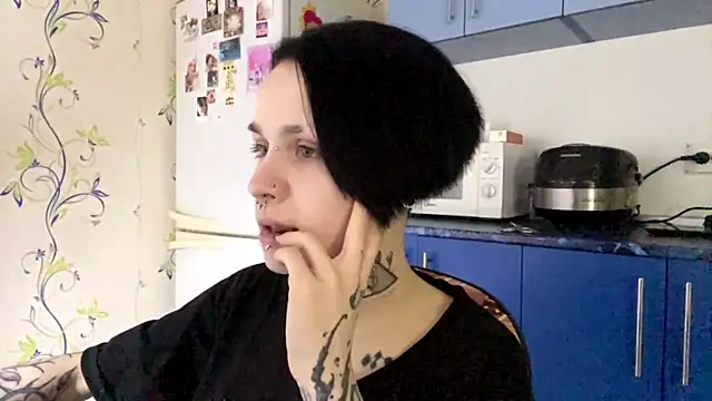 candaceblaze - CandaceBlaze's free webcam