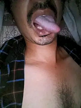 dreamtoungelick69 - Dreamtoungelick69's free webcam - UK Sex Cams
