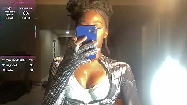 maskedgirl5005