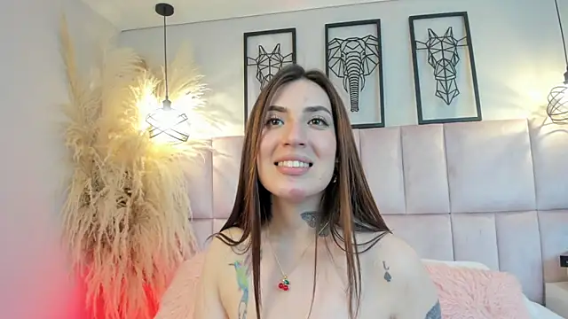  Nina_Ford_ chat room