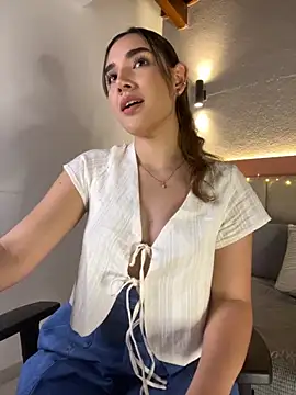 AniiRose