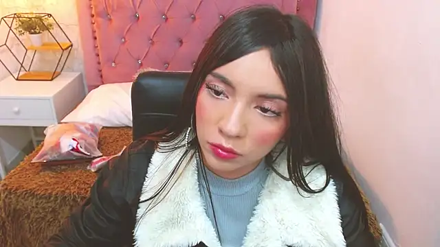 camilah_tk