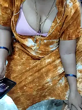 Tamil_Meena