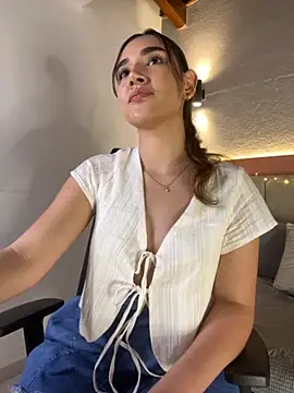 AniiRose