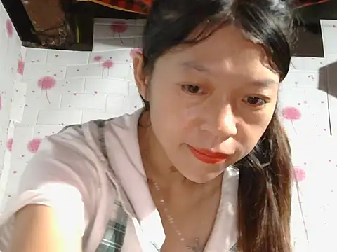 Mina_ti