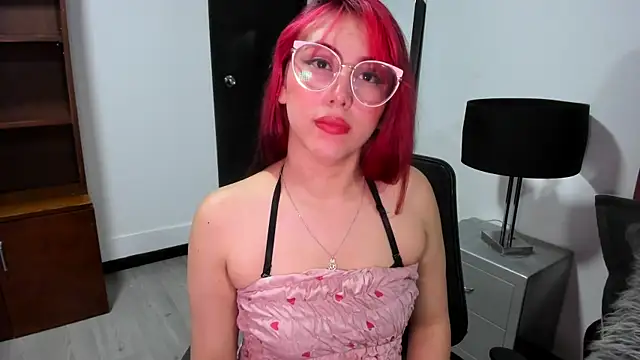 maddy_mills - Maddy_Mills's free webcam - UK Sex Cams