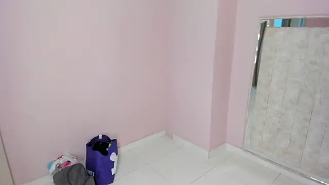 Elaine87_
