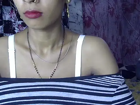 Sexy_Heena69