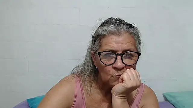 candy_mature_