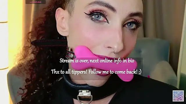 Queen_of_tease