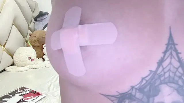 oxxme__ - Oxxme__'s free webcam