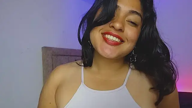 emilynoir1 - EmilyNoir1's free webcam - UK Sex Cams
