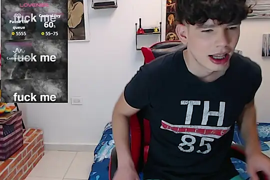 angelo-cianuro- - Angelo-cianuro-'s free webcam - UK Sex Cams