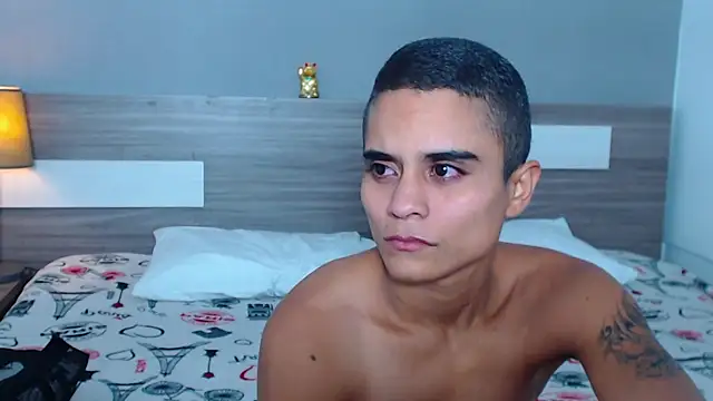liiamthompson - Liiamthompson's free webcam - UK Sex Cams