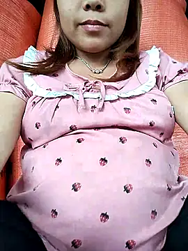 rioo122 - Rioo122's free webcam - UK Sex Cams