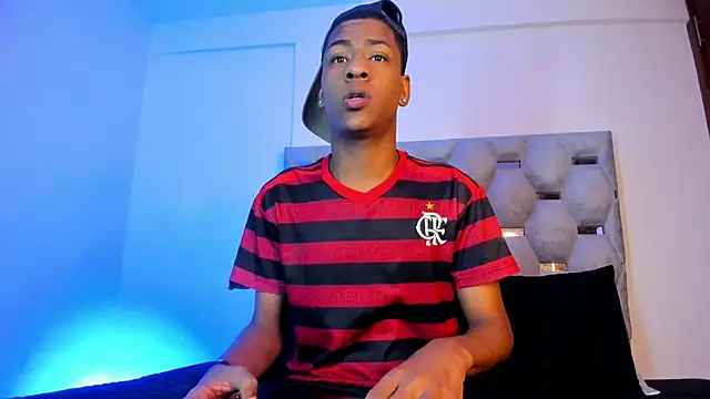 tiago_xxx_