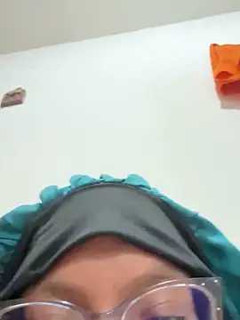 Curly_lily