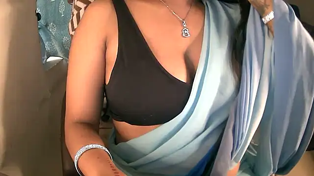Cute-Tara
