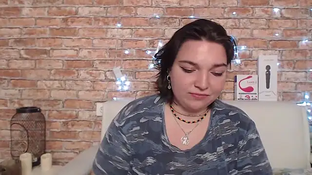 Amelia_Kiss_