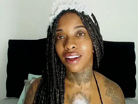 Pauline_Fox