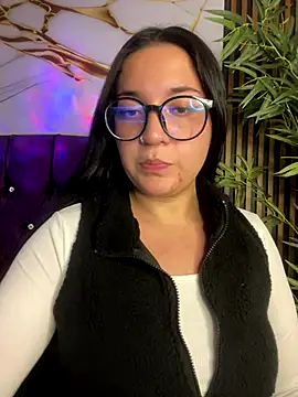 sara_roy04_