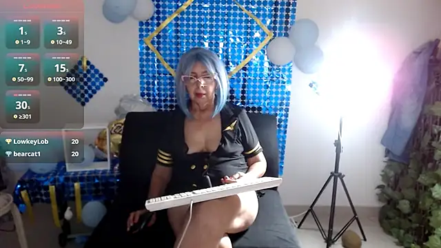 ruth_blue21