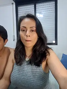 a_velvet_dream - A_Velvet_Dream's free webcam