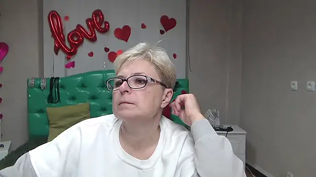  EmiliaGree chat room