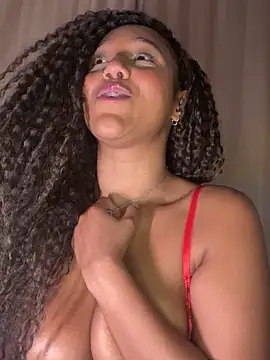 Kaiisa_ Live Webcam on Stripchat