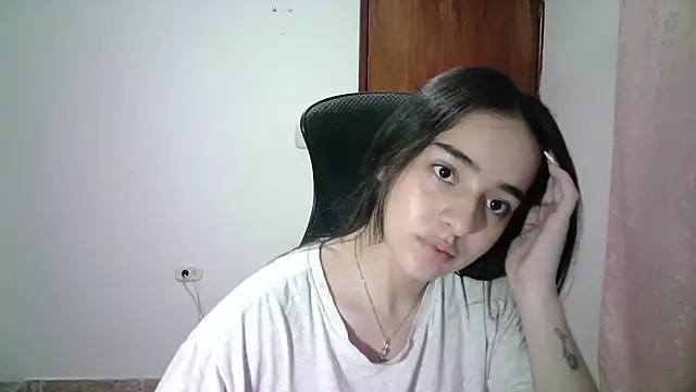 aineangeel - Aineangeel's free webcam