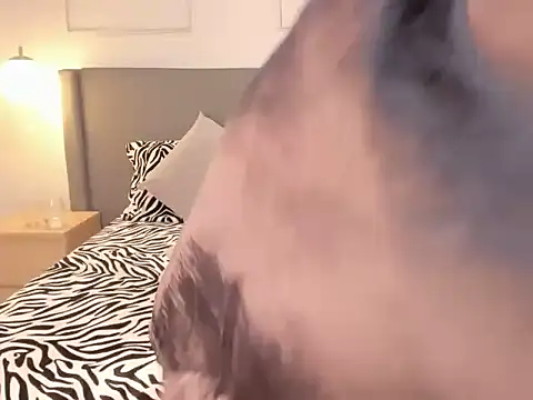 Valentinaa_Fox
