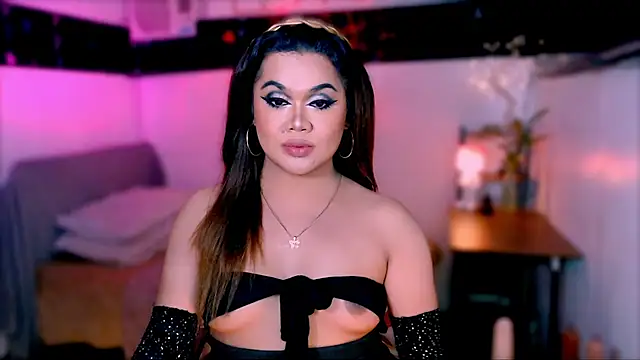 asiankatyhuge