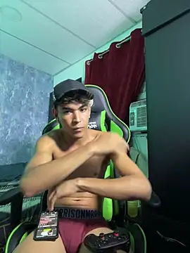  hotboys1924 chat room