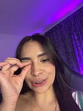 Linna_Cam
