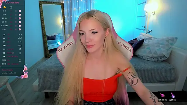 AnyaTaylor_