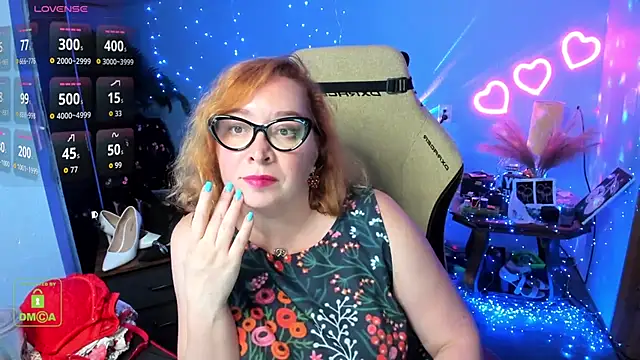  EllieFantastique chat room