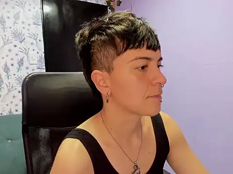 _Hannah_Hot