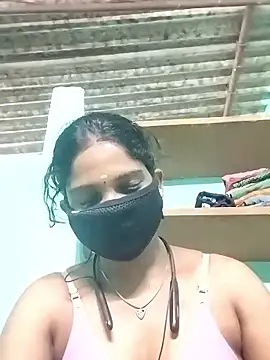 tamil-nagini