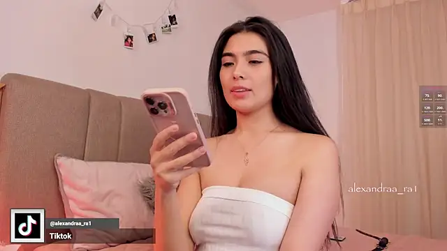 Alexandra_ra