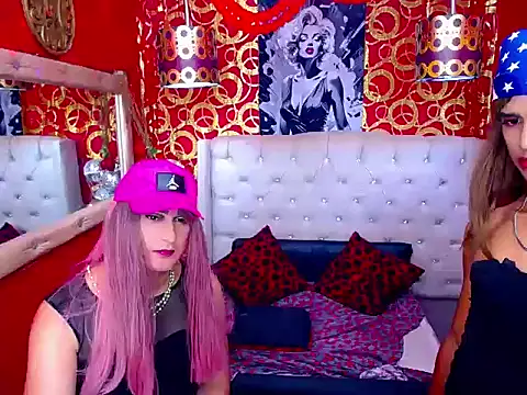 pruebrowns - PRUEBROWNS's free webcam