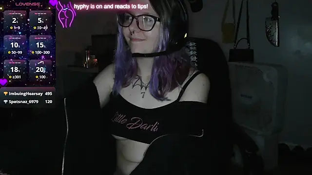 x3raven from StripChat is Freechat