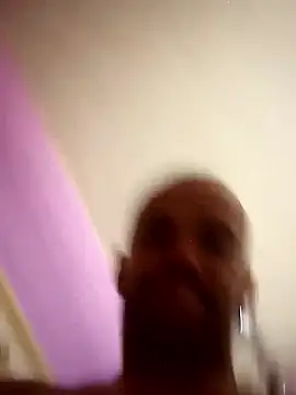 dickmedowndaddy22 - Dickmedowndaddy22's free webcam